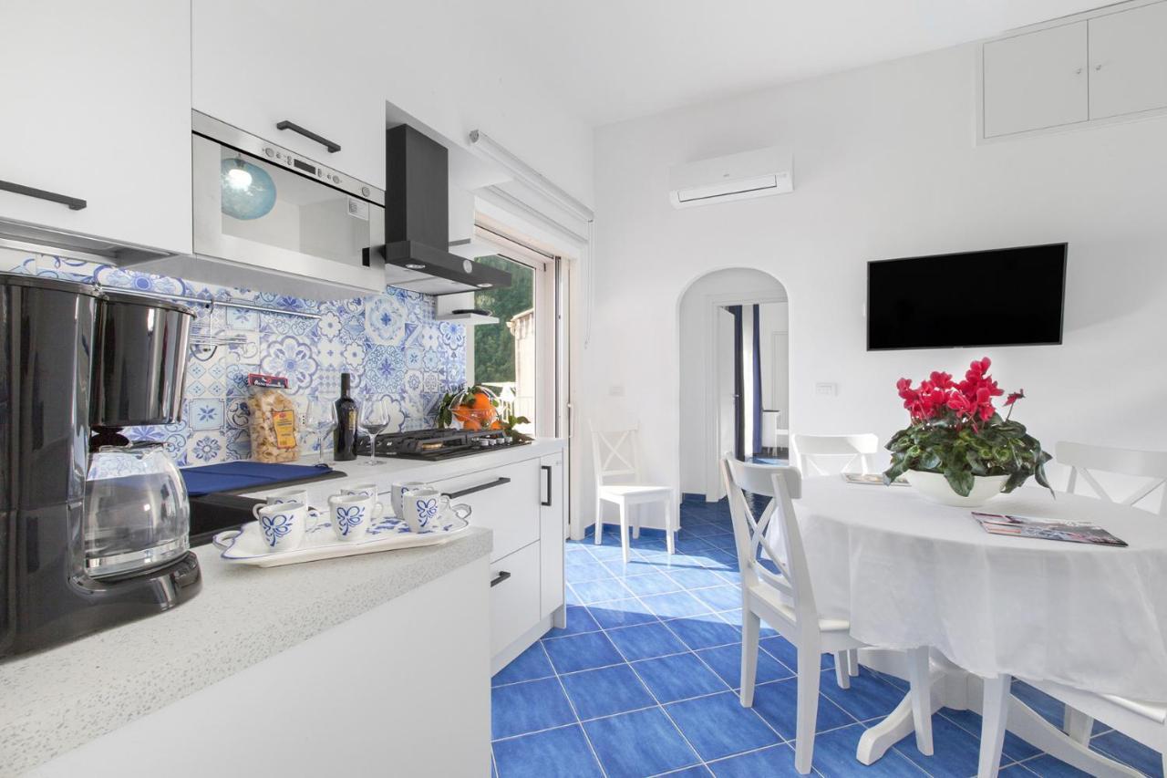 Amore Rentals - Casa Bluedream Positano Luaran gambar